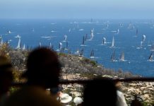 Sydney-Hobart yacht washes up on island
