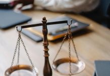 Taxi driver fails in $10m court bid