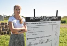 Split vote approves Optus tower