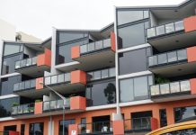 Housing advocates call for Queensland rent hike limits