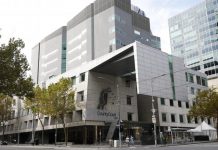 Woman told to leave court after breastfeeding protest