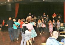 Country Music group gives back