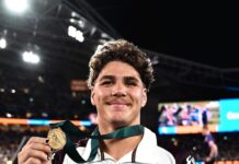 Walsh a Broncos hero with Clive Churchill Medal