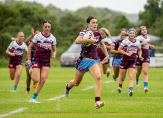 Emphatic finish for U17s