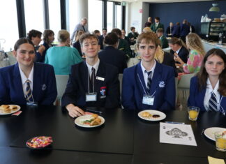 Leadership over lunch