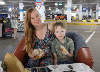 Sunny Day at Rockhampton Markets